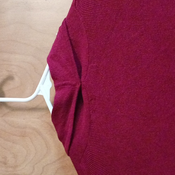 Nie + Zoe Sweater - Picture 3 of 6